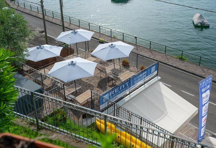 住宿加早餐  Foresteria Lago Di Como