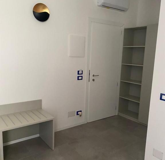 تختخواب و صبحانه La Corte Del Sole