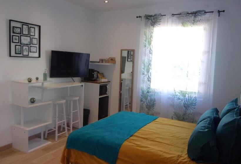 צימר Le Bourget   Suite Romantique