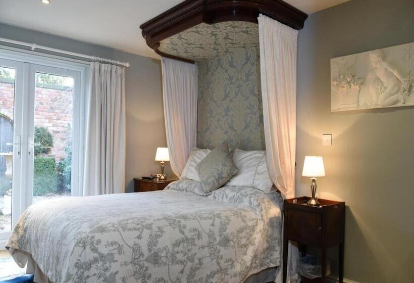 Bed and Breakfast Manor Farm Egerton