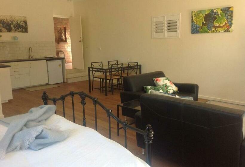 Bed and Breakfast Port Elliot Rural Retreat