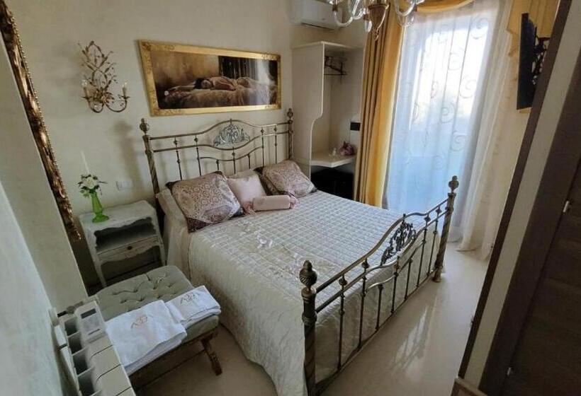 مبيت وإفطار Queen S Luxurious House