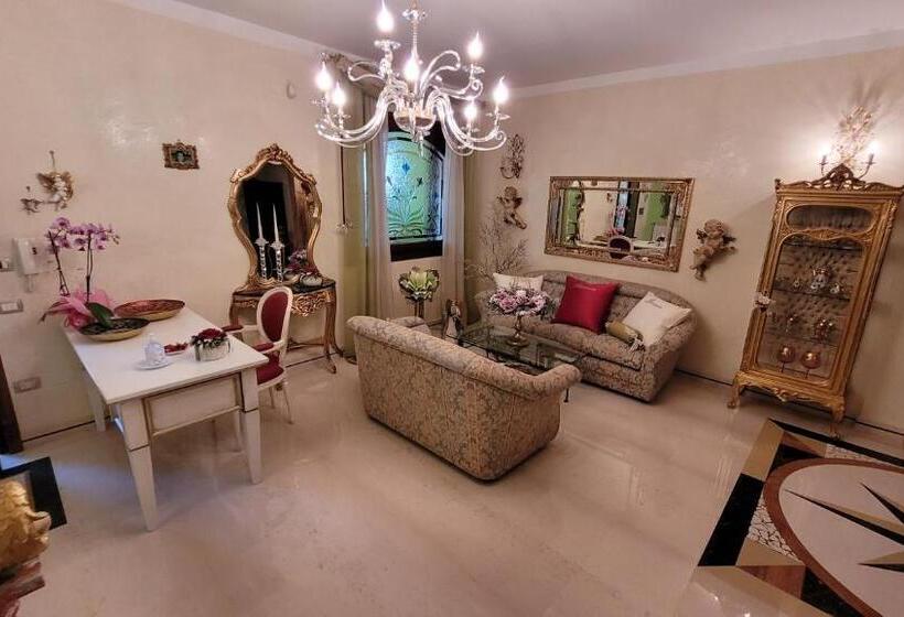 مبيت وإفطار Queen S Luxurious House