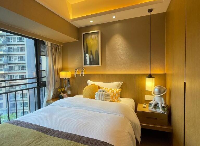 Cm Serviced Apartment