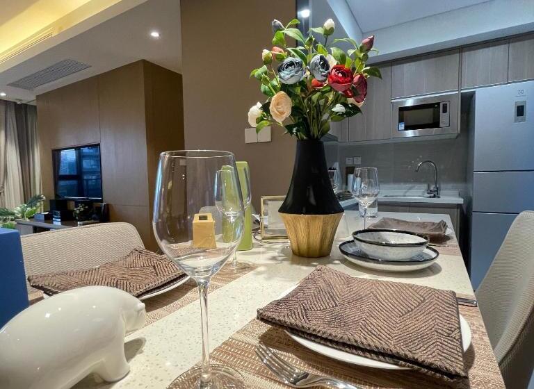 Cm Serviced Apartment