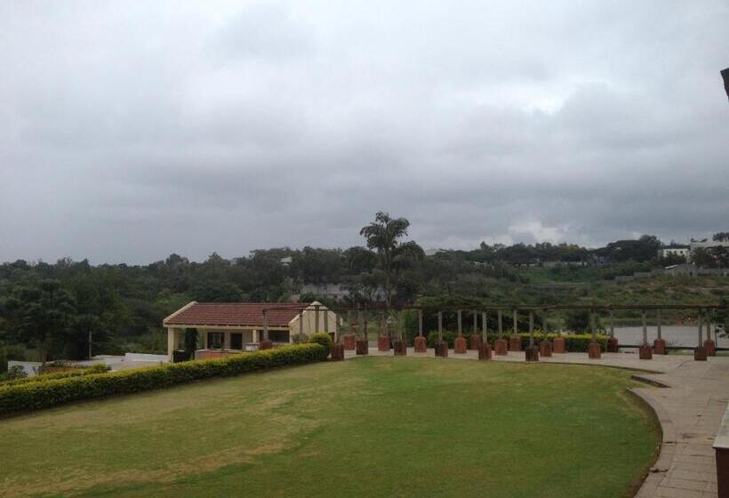 Cotton County Club And Resort