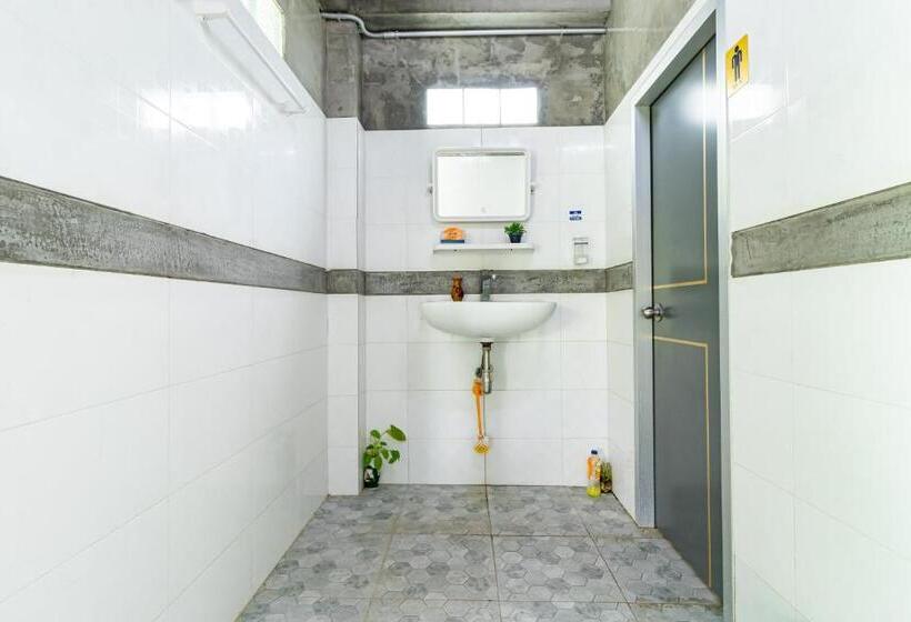 Cs Klongtoey Grand Resort