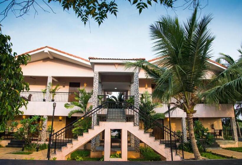 Esthell Village Resort