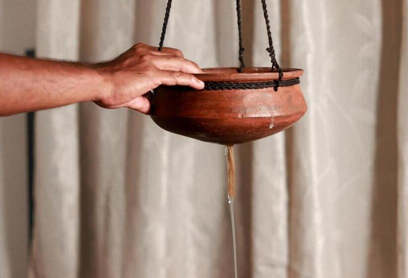 호텔 Aanandakosha Ayurveda Retreat