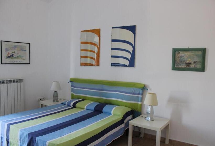 هتل Agriturismo Il Montoto