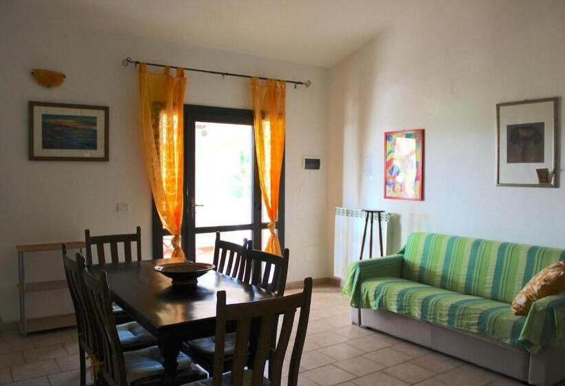 هتل Agriturismo Il Montoto