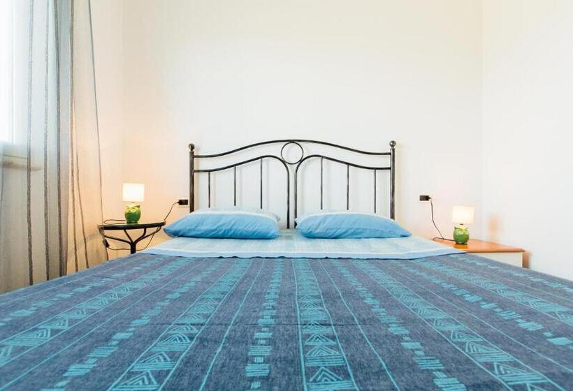 هتل Agriturismo Il Querciolo