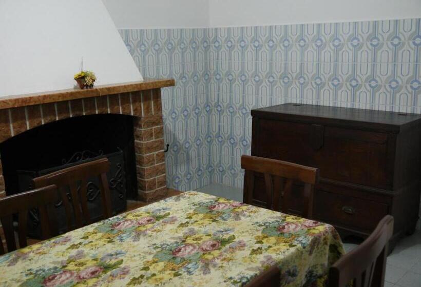 בית מלון כפרי Agriturismo Le Stiacce