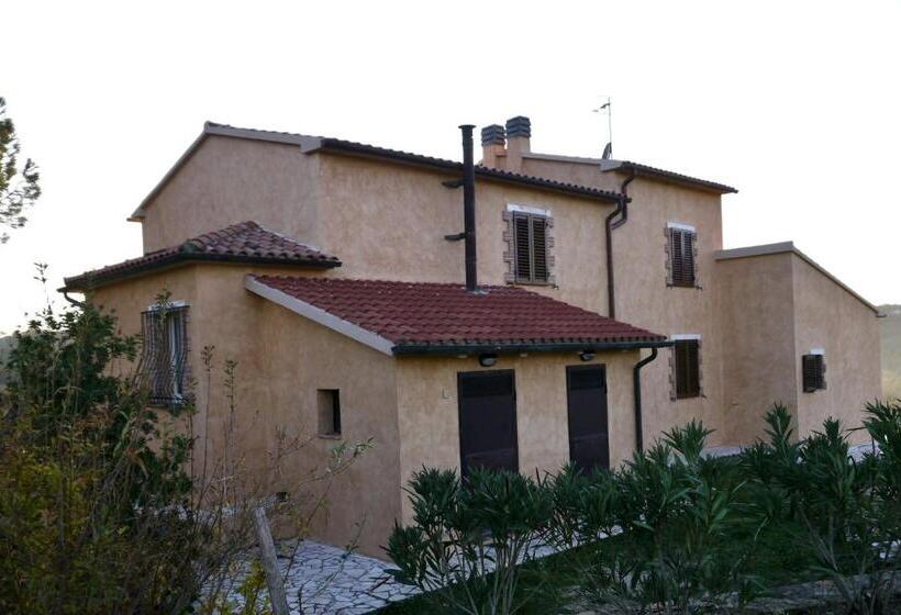 בית מלון כפרי Agriturismo Le Stiacce