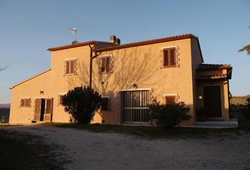 בית מלון כפרי Agriturismo Le Stiacce