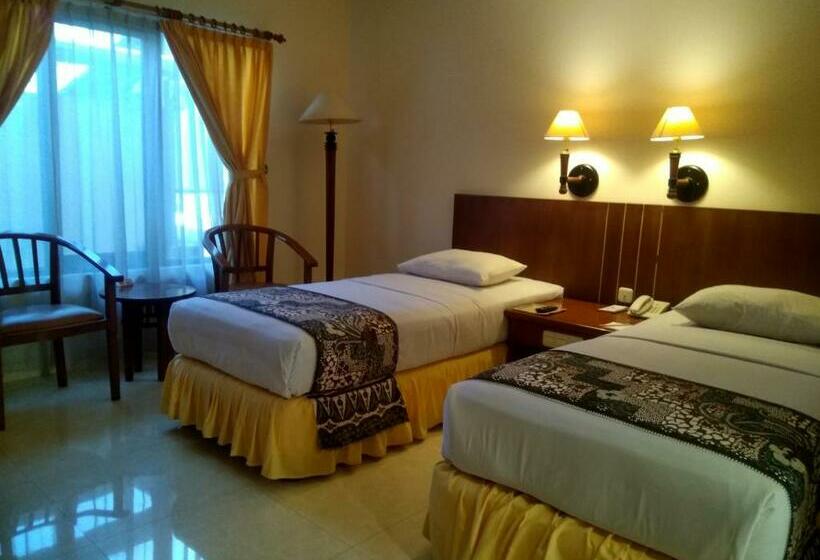 ホテル Baron Indah