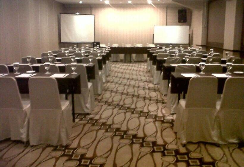 ホテル Baron Indah