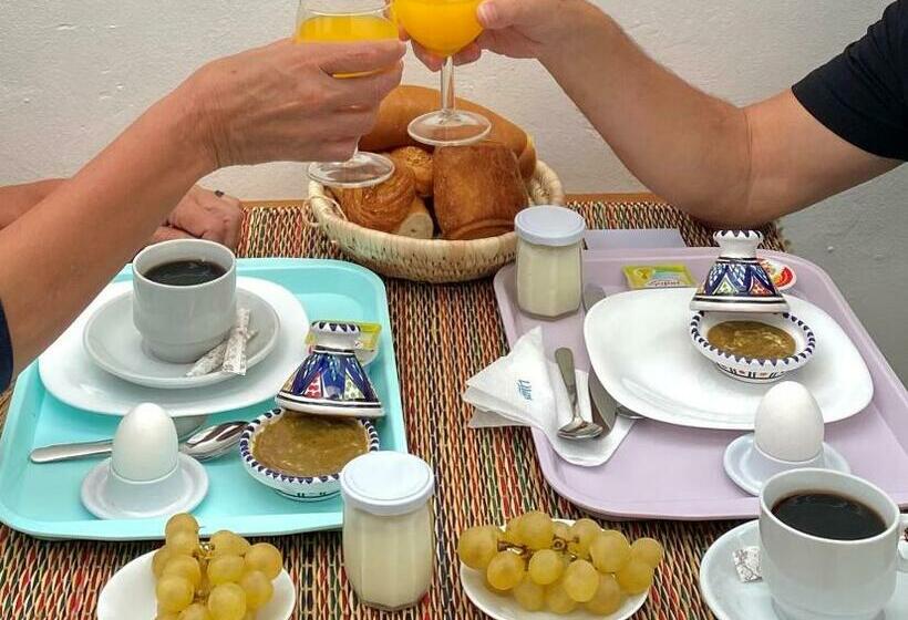 ホテル Hôtel Djerba Authentique   Au Centre De Midoun