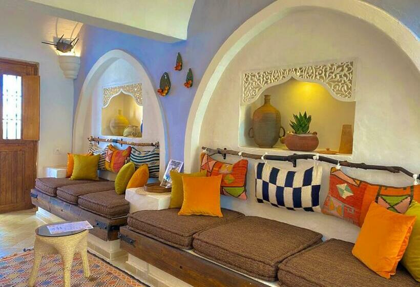 ホテル Hôtel Djerba Authentique   Au Centre De Midoun