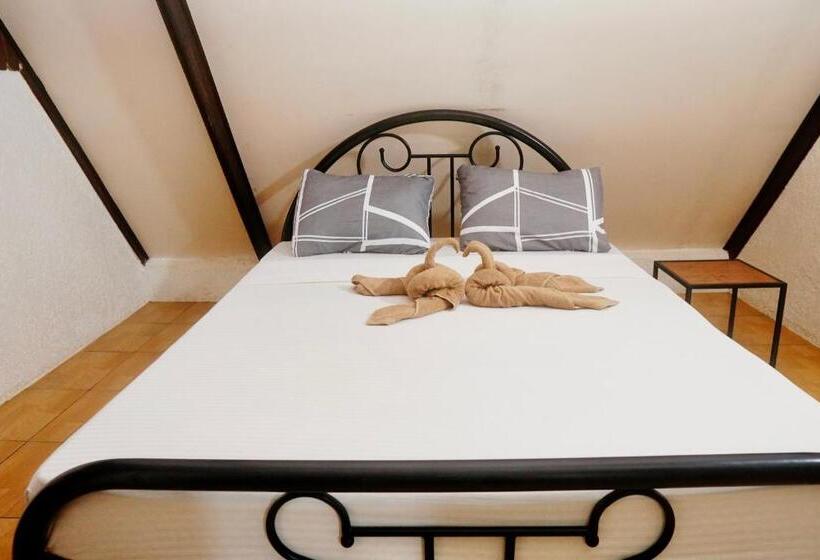 هتل Flower Garden Resort