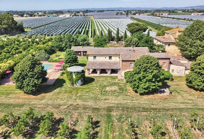 호텔 Foresteria Il Giardino Di Fontarronco