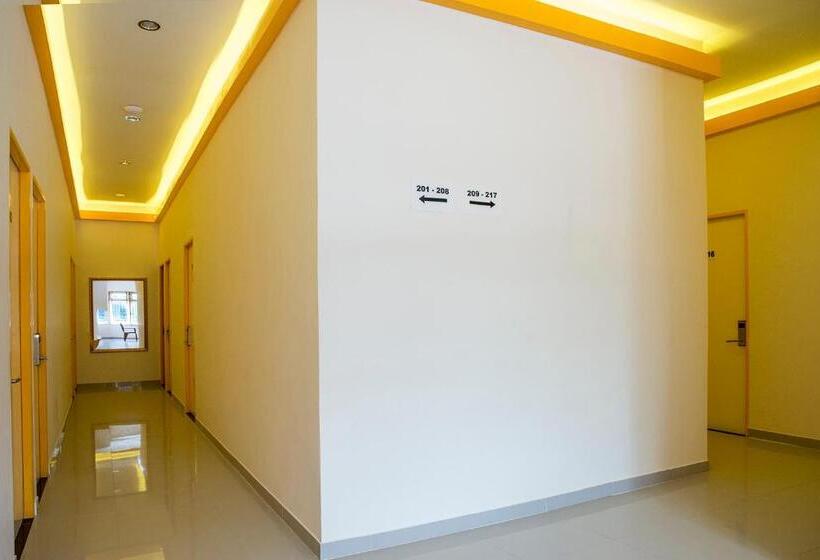 هتل Gold Line Guest House