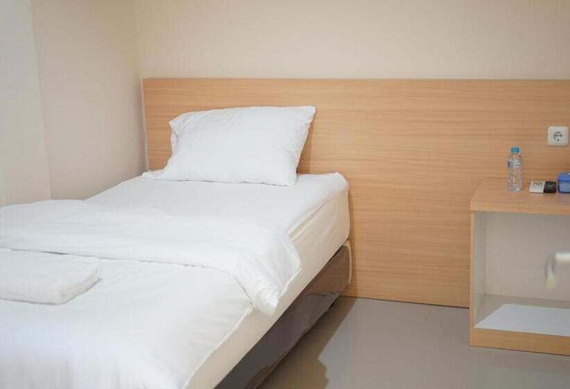 هتل Gold Line Guest House