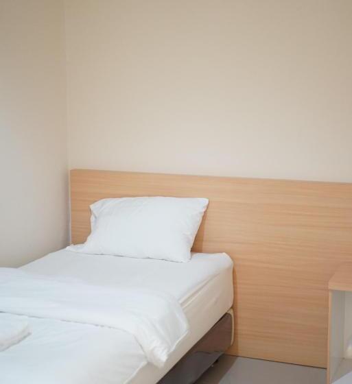 هتل Gold Line Guest House