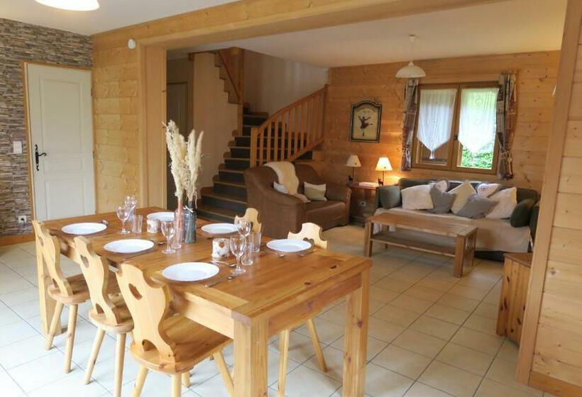 בית מלון כפרי Heyday Chalet