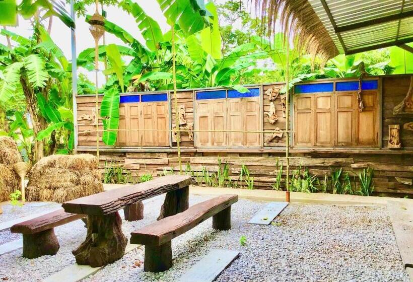 酒店 Hug Sakhonnakhon