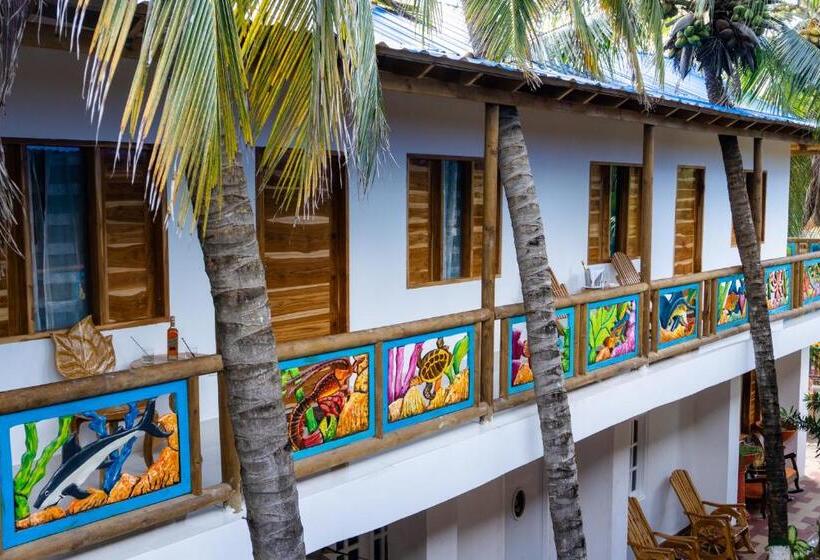 ホテル Isla Lizamar