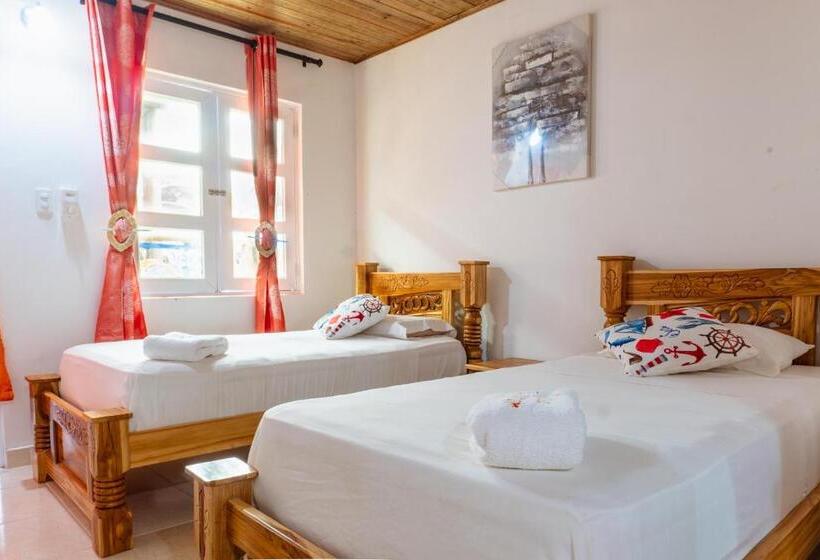 ホテル Isla Lizamar