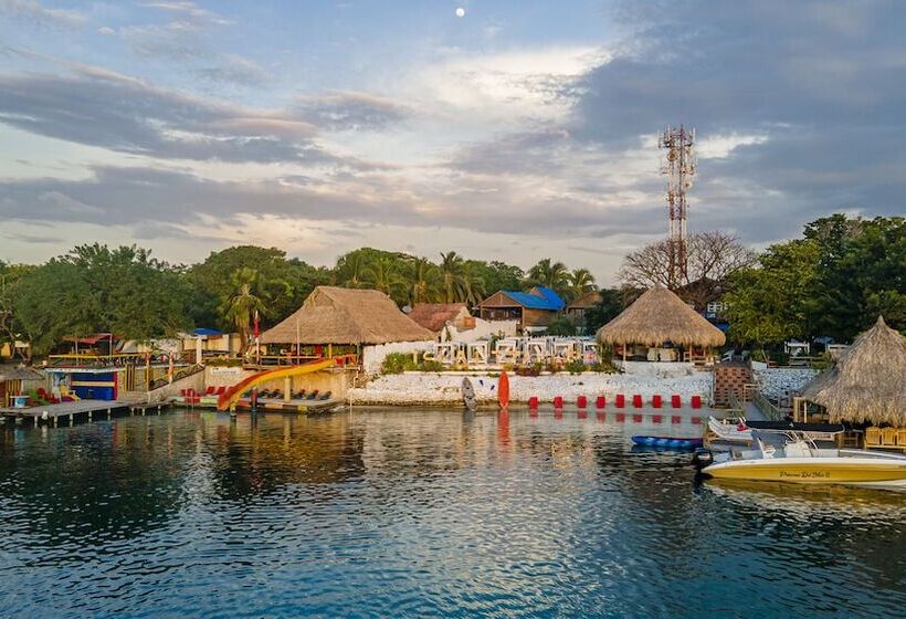 ホテル Isla Lizamar