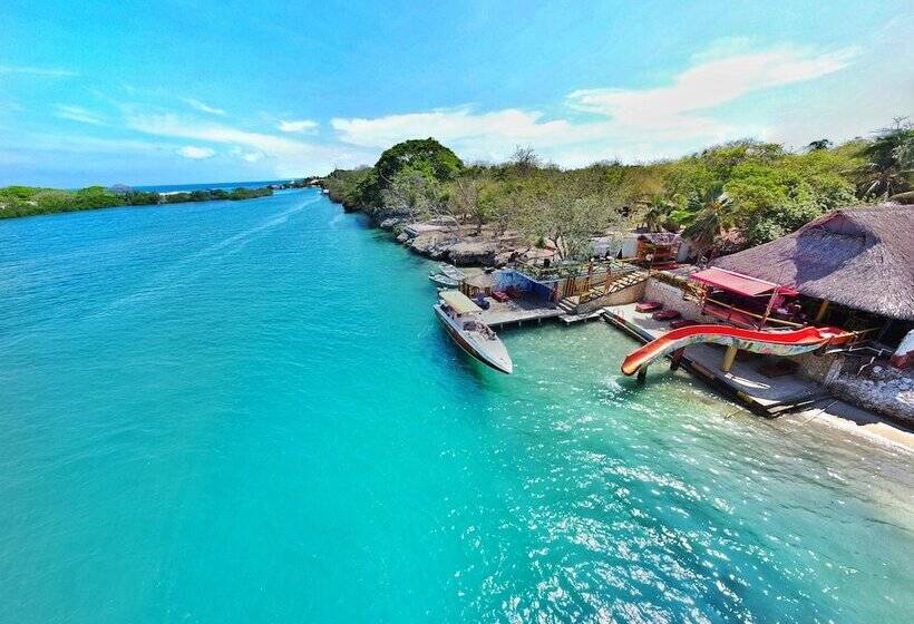 ホテル Isla Lizamar