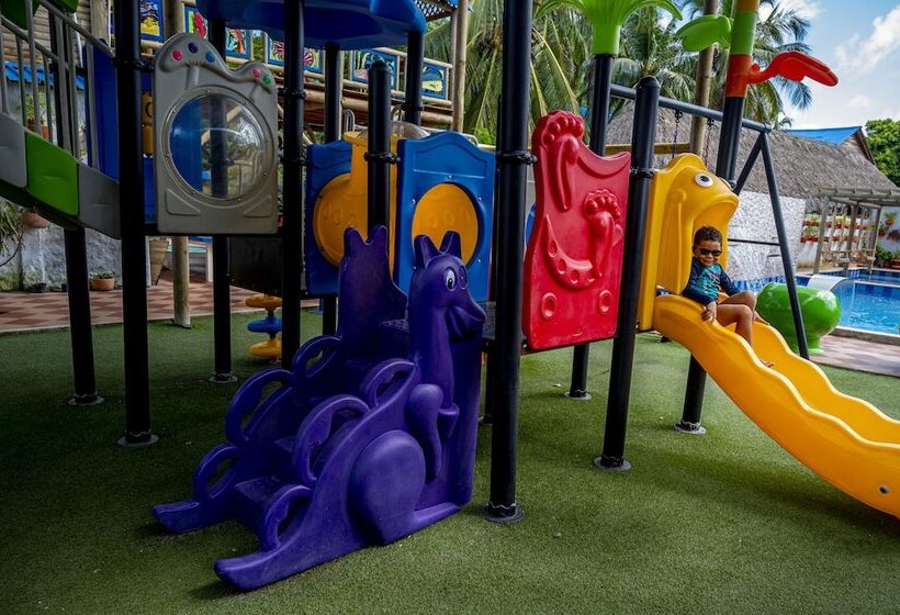 ホテル Isla Lizamar