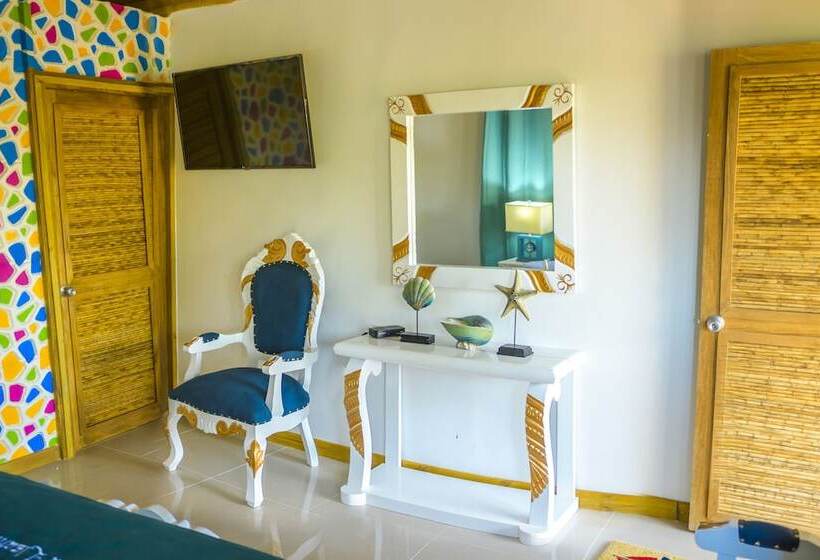 ホテル Isla Lizamar