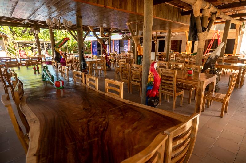 ホテル Isla Lizamar