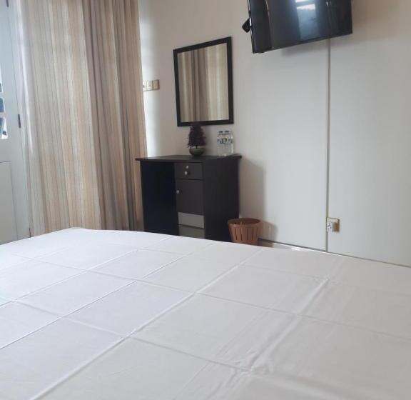 호텔 Kandy View Resort