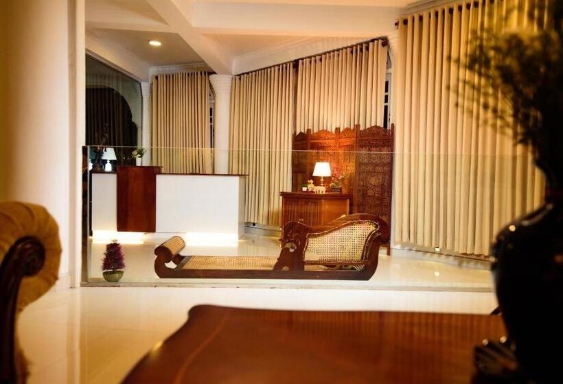 호텔 Kandy View Resort