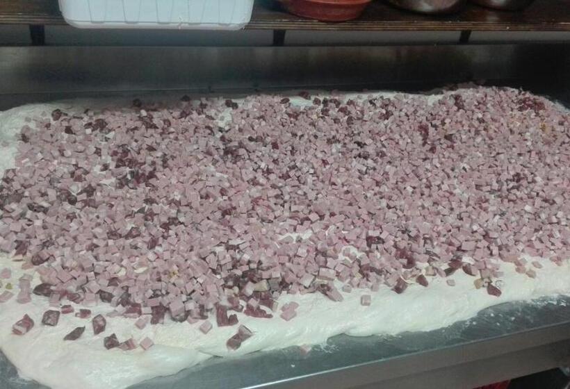 בית מלון כפרי La Fortezza