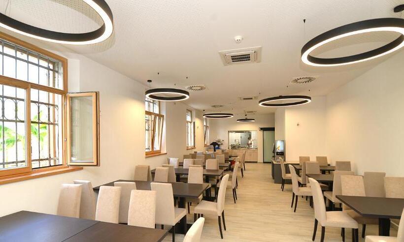 هتل Stella Maris Pastoral Home