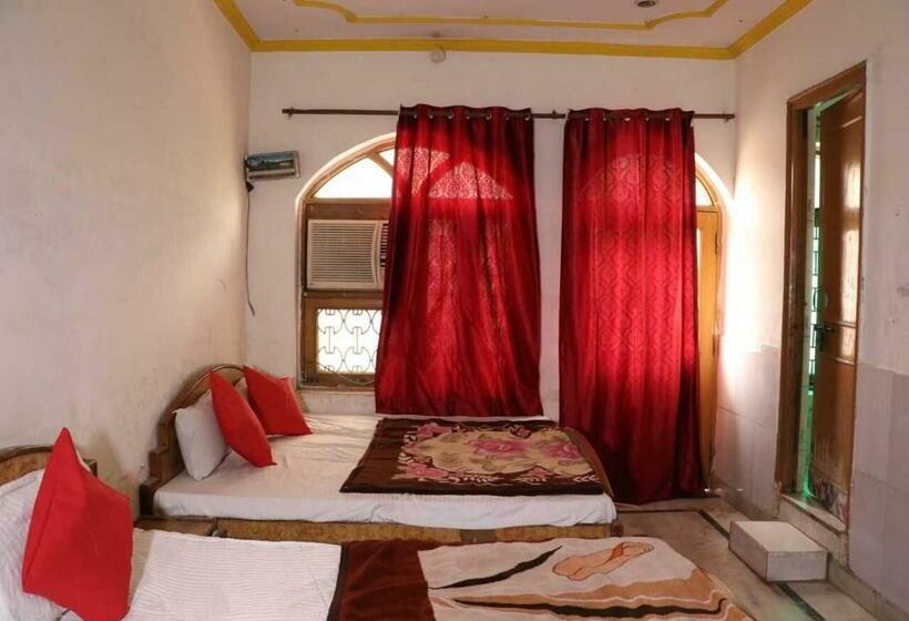 هتل Taj Allish By Wb Inn