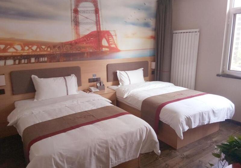 Thank Inn Plus Hotel Shanxi Taiyuan Xiaodian District Rongjun North Street High Speed Railway Statio