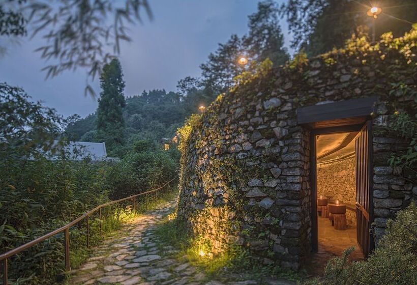 Resort Kavya Himalayas