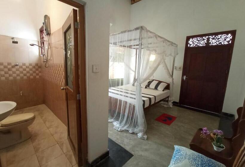 ペンション Bluebell Guest House