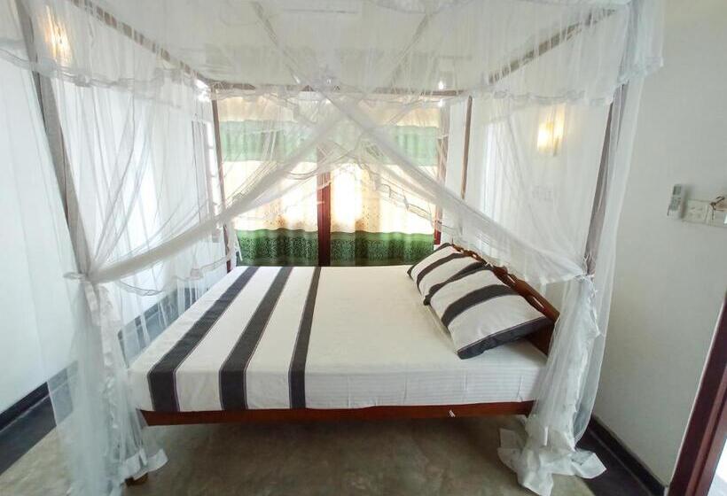 ペンション Bluebell Guest House