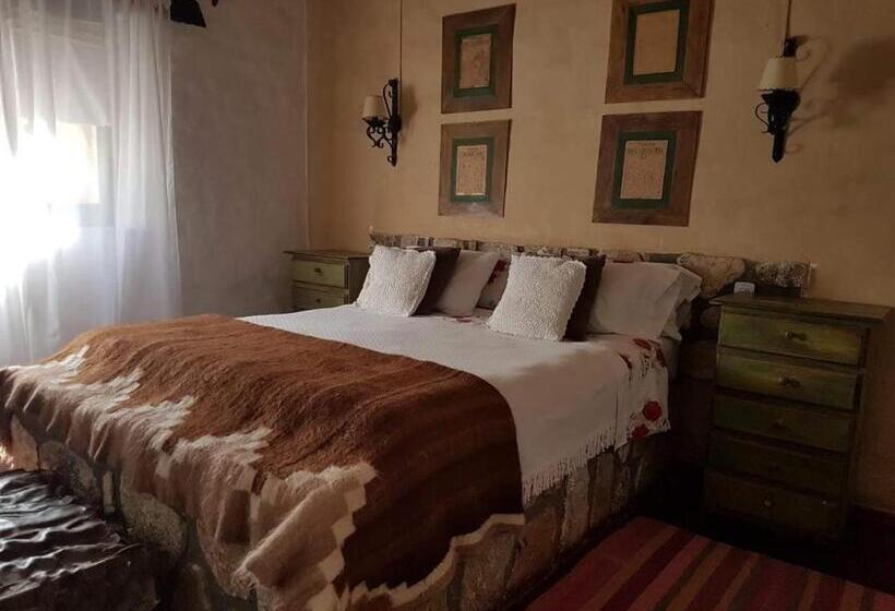 پانسیون Casa De Campo La Paya