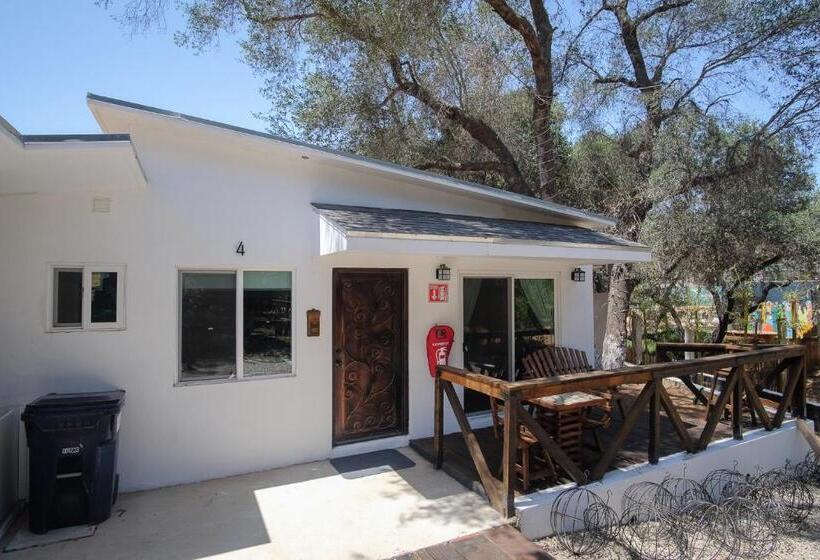 بنسيون Casa De Sara