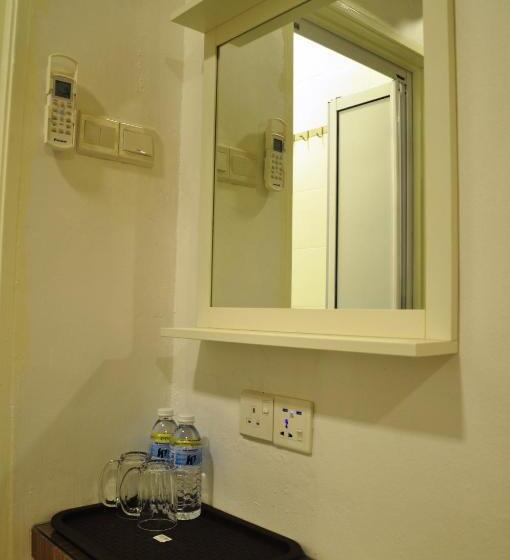 بنسيون Dr 96 Inn