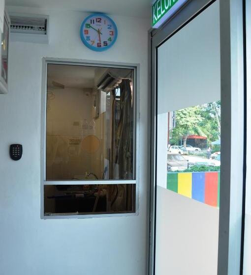 بنسيون Dr 96 Inn